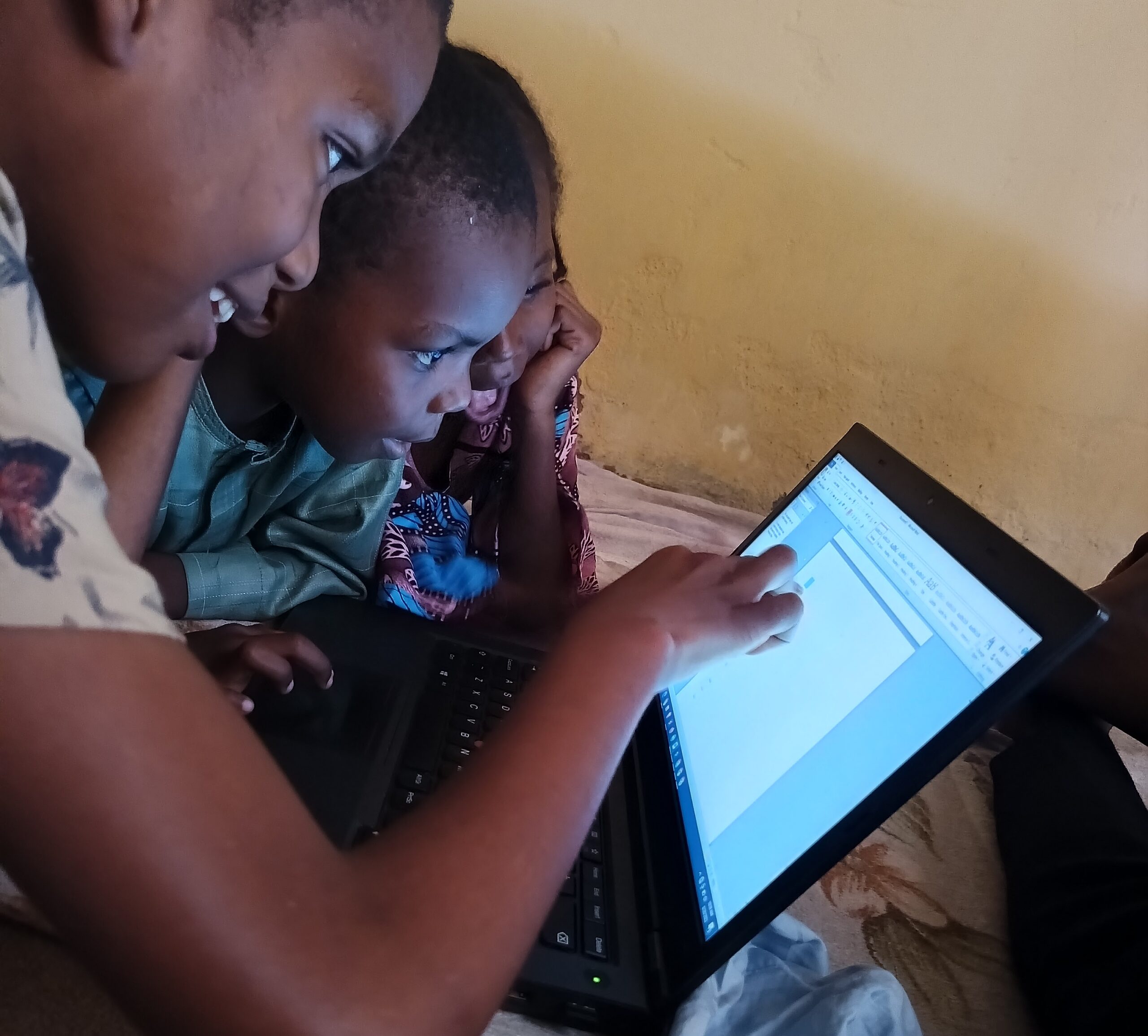 About Us Children Learning Operating Computer Scaled
